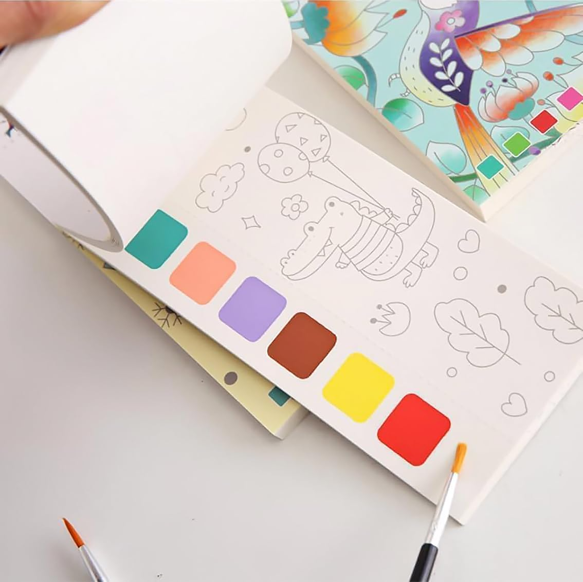 12-Page Watercolor Painting Book + Brush!